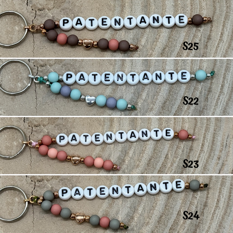 Schlüsselanhänger Taschenanhänger Anhänger Patentante mit Jahreszahl und weißen Buchstabenperlen