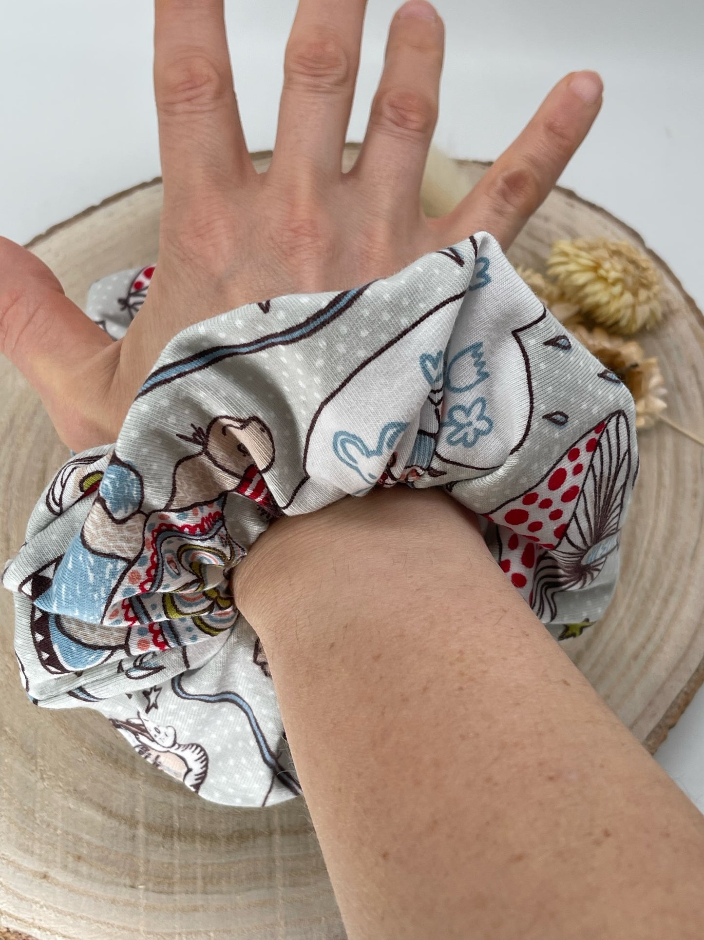 Scrunchie Haargummi elastisches Haarband bunte Welt grün bunt blau für feines oder dickes Haar