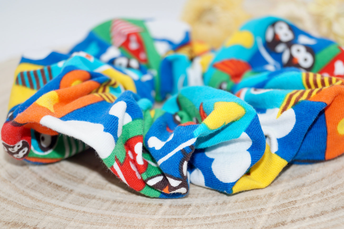 Scrunchie Haargummi buntes Eulen Dorf Blau