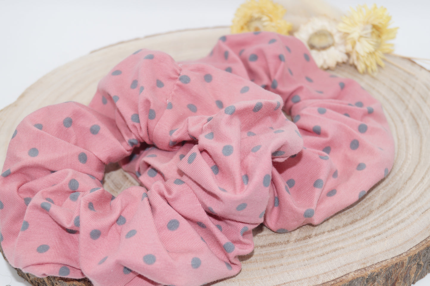 Jersey Scrunchie Haargummi graue Punkte auf rosa