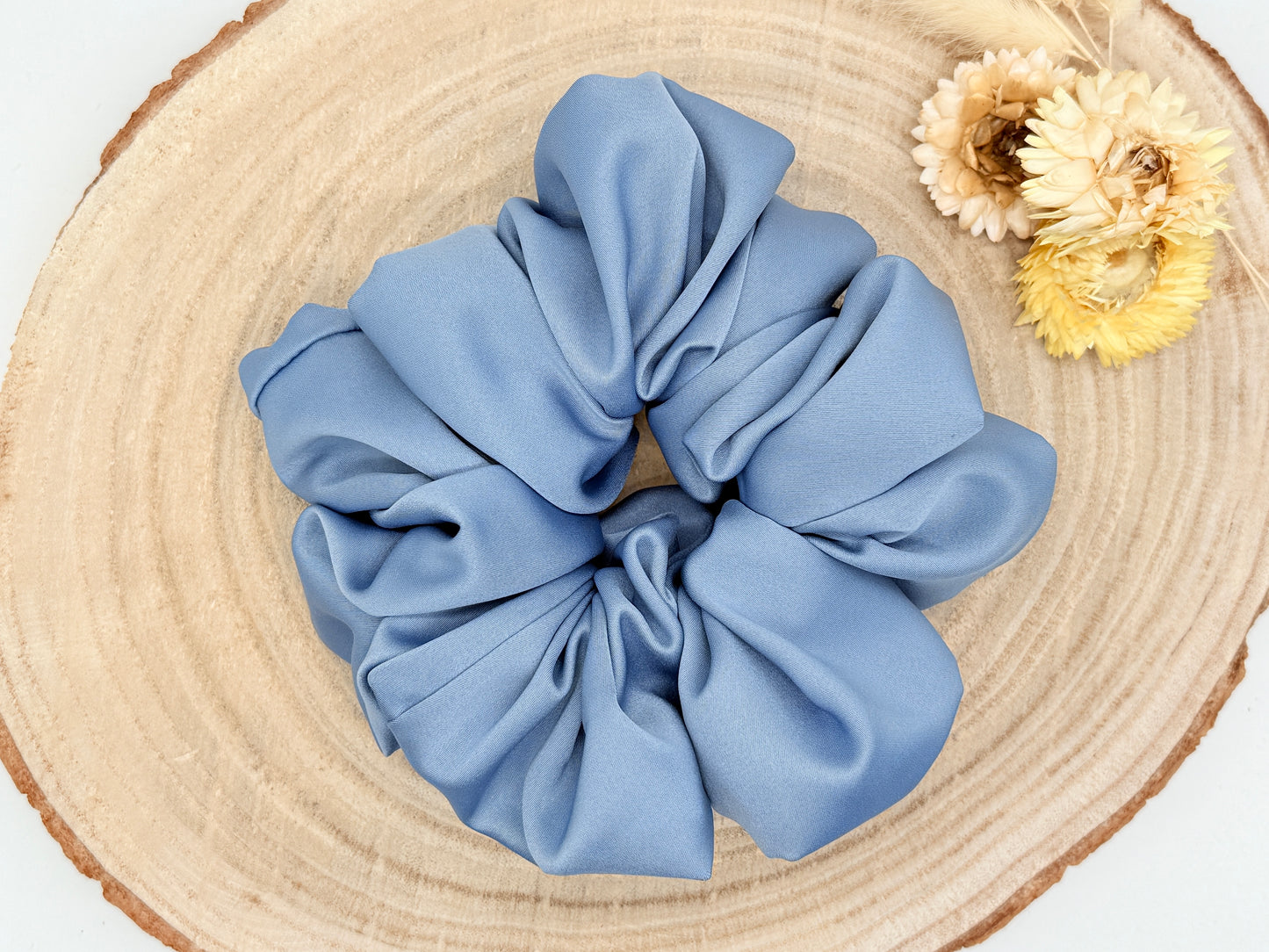 Satin Scrunchie Haargummi grau uni in vier Größen von XL bis XS