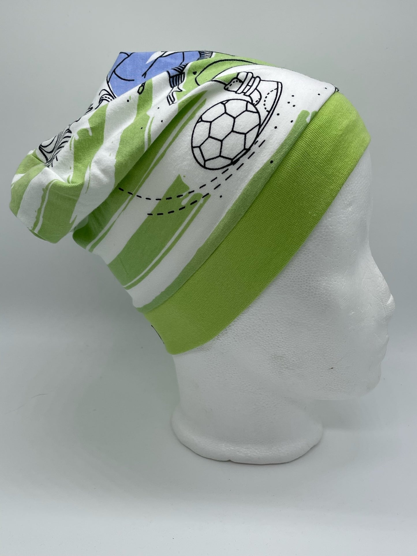 Beanie Fußballspieler grün/weiss