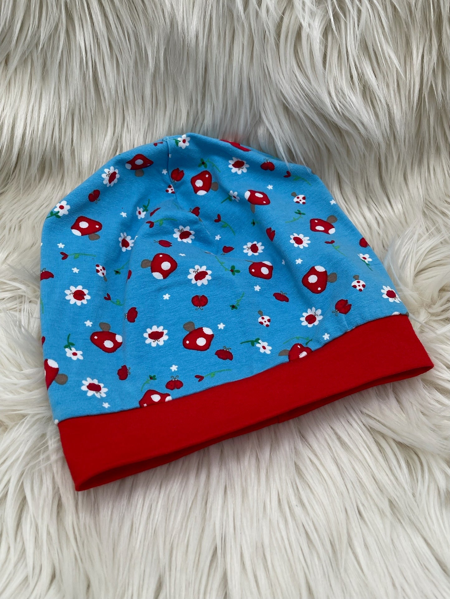 Beanie Pilze blau