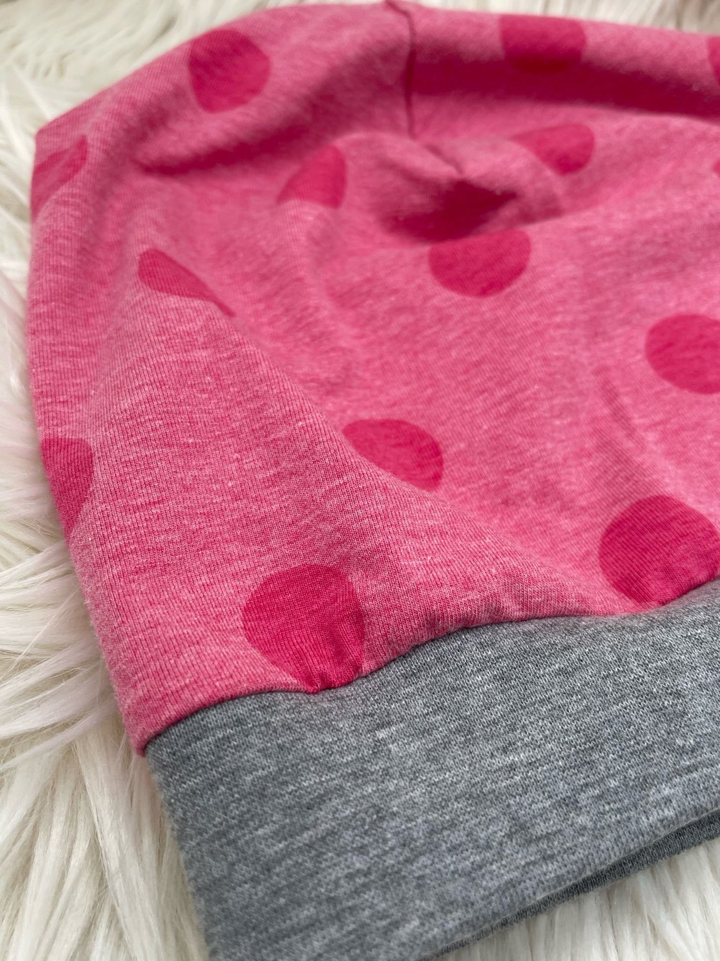 Beanie Punkte rosa