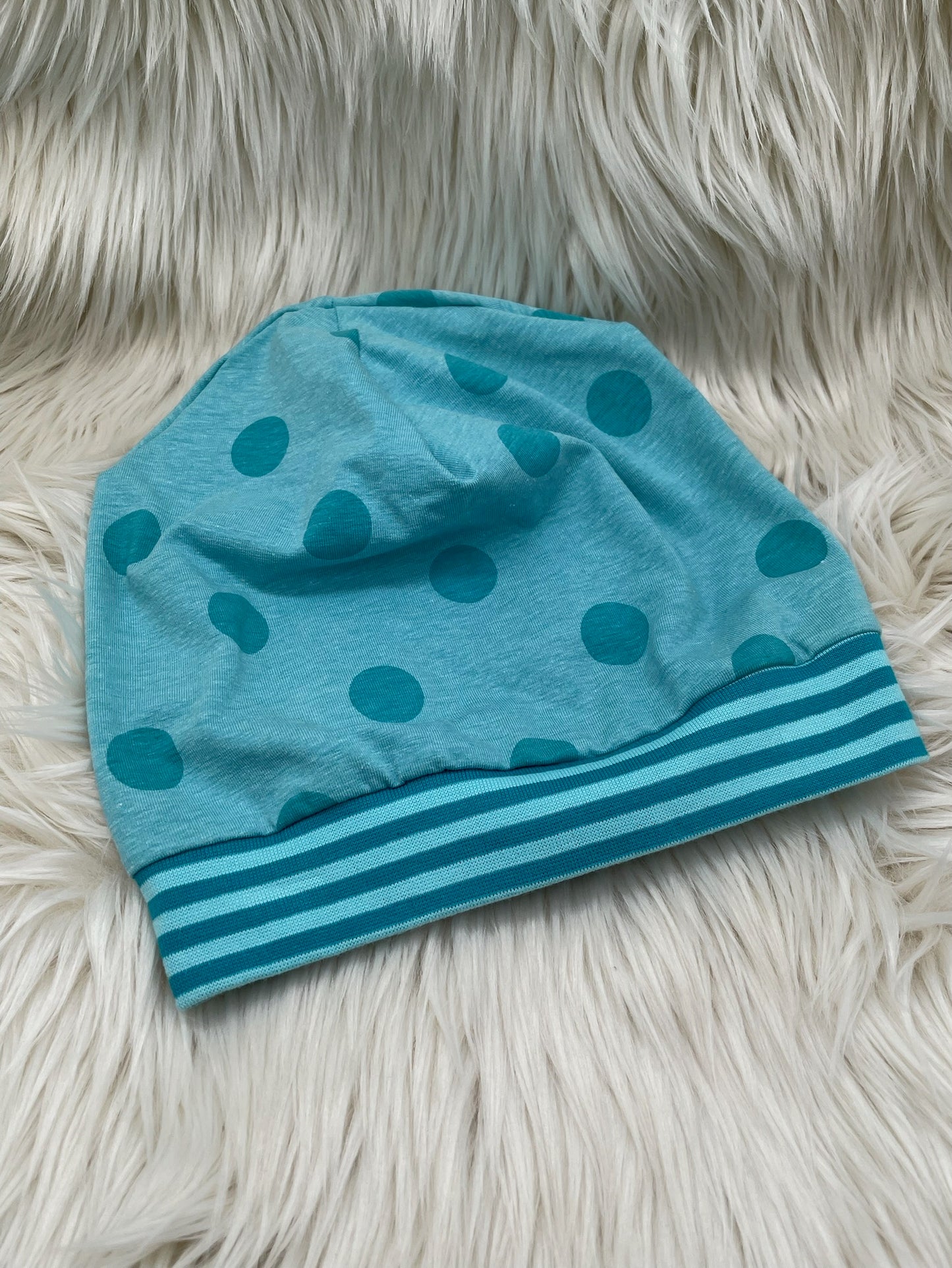 Beanie Punkte grün