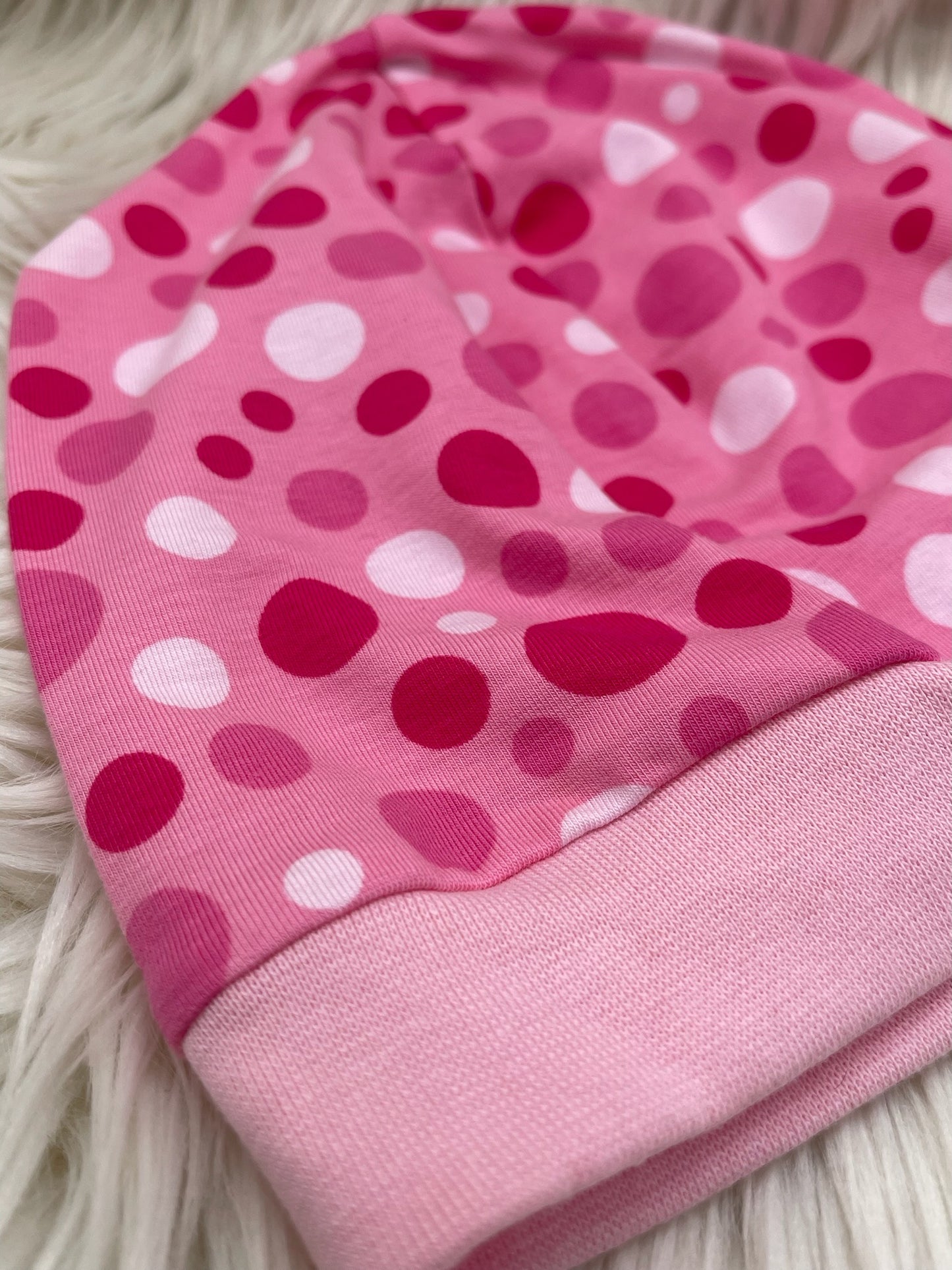 Beanie Punkte rosa