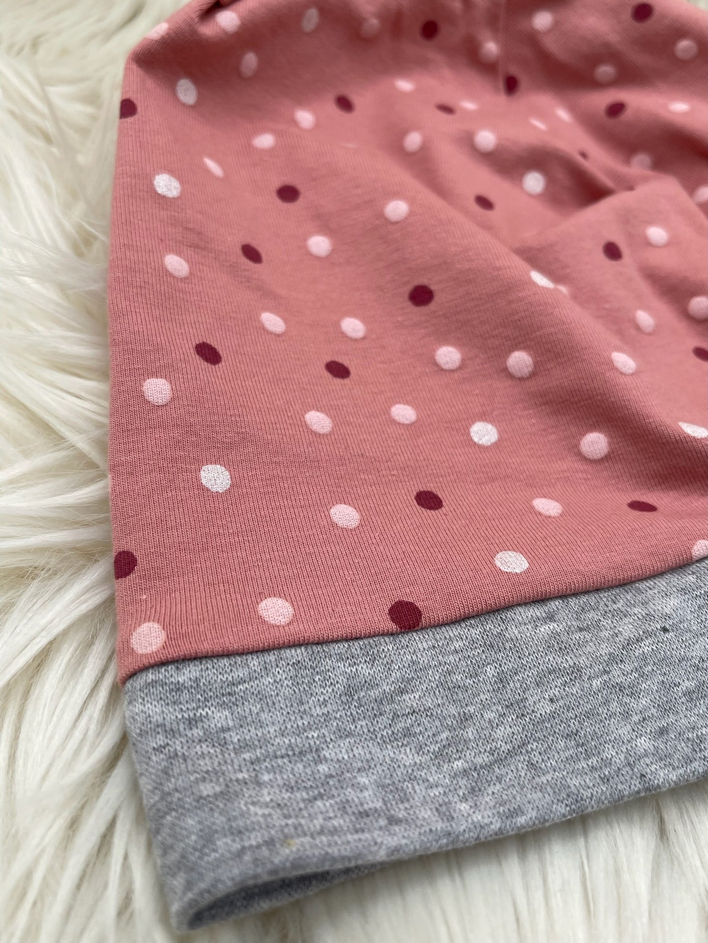 Beanie Punkte Rose