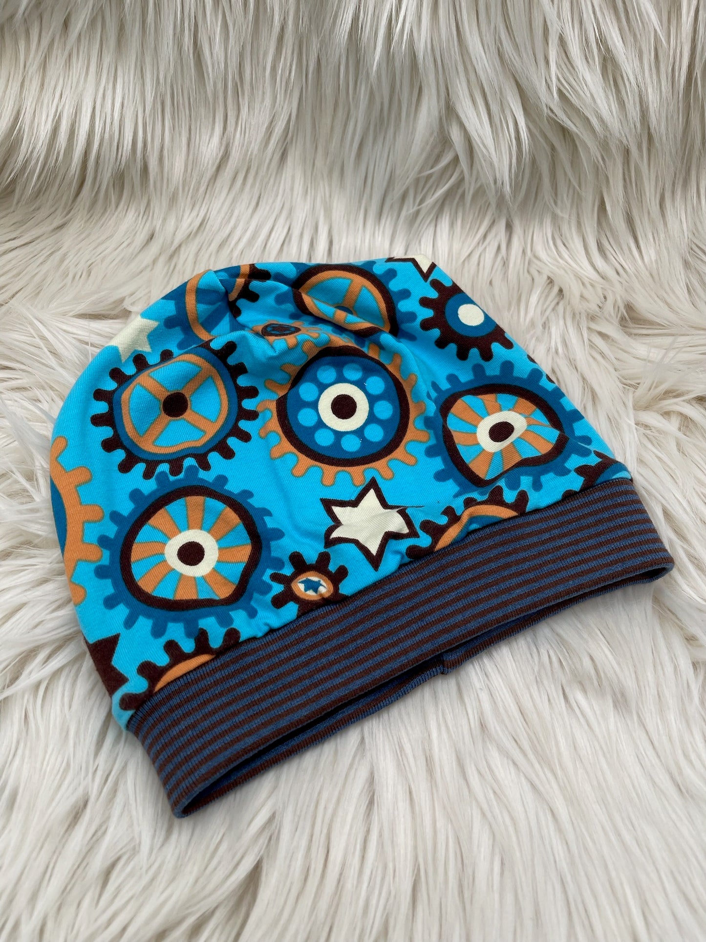 Beanie Zahnräder blau