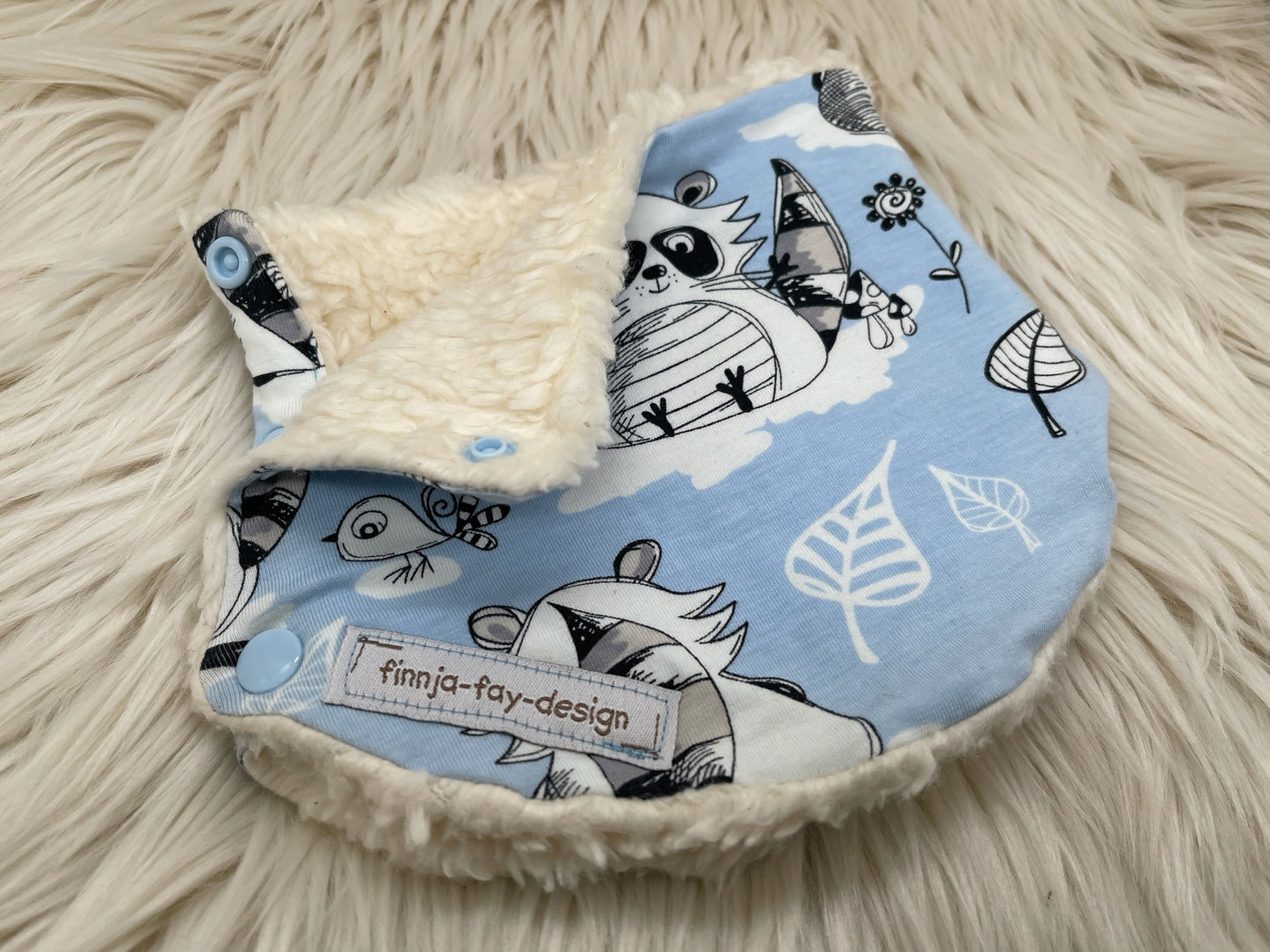 Halssocke Halsloop Waschbär blau