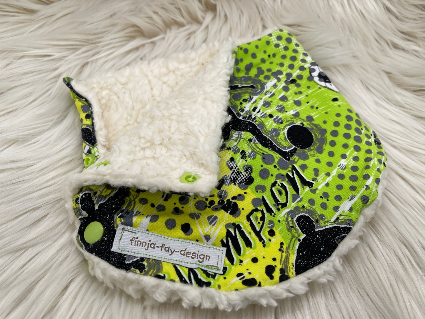 Halssocke Halsloop Fußballspieler grün KU 38/43 44/48