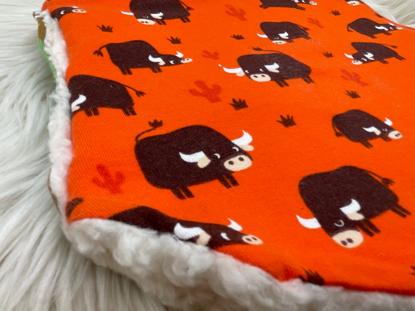 Halssocke Halsloop Dino / Büffel grün/orange KU 54/58