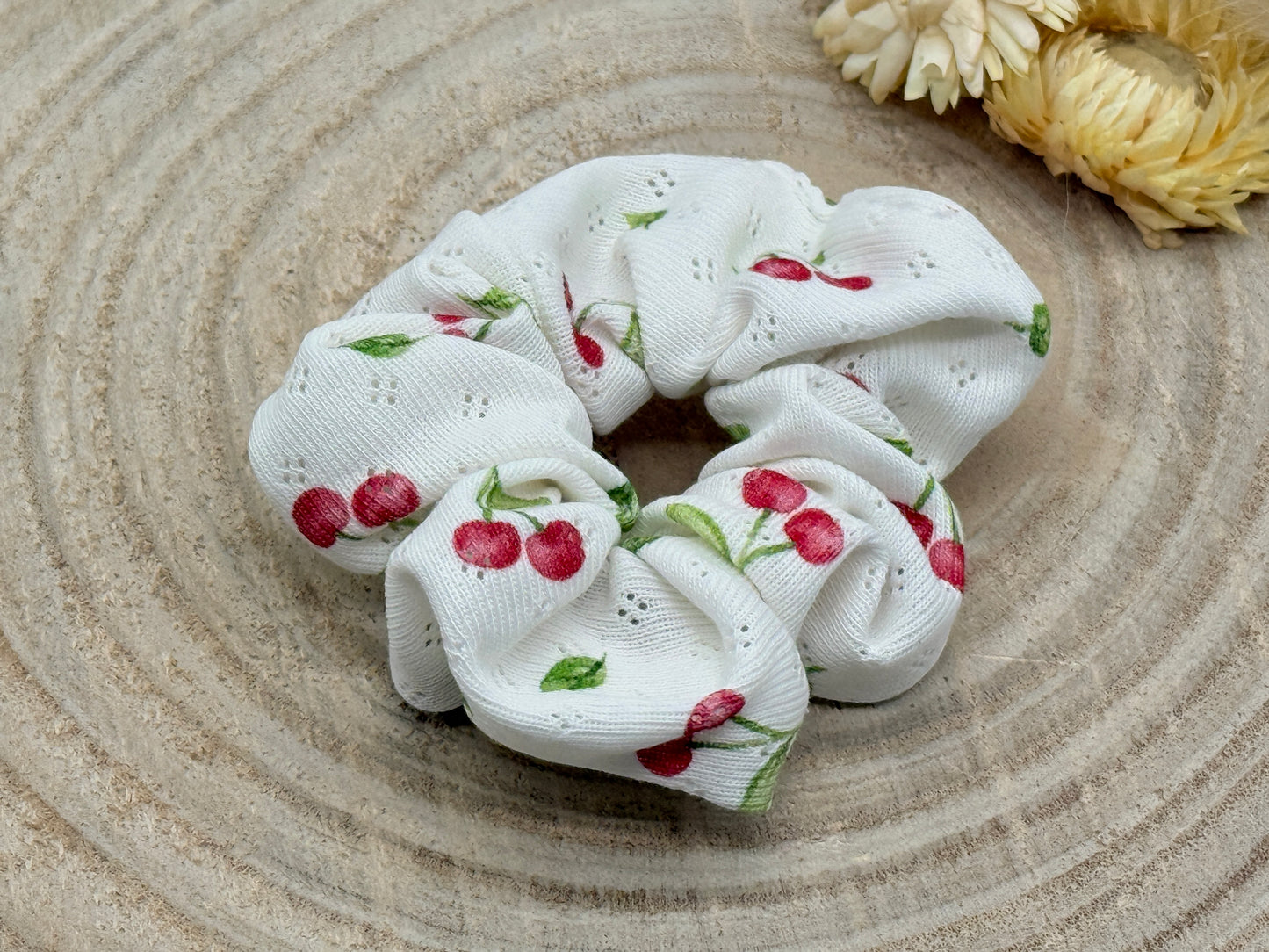 Jersey Scrunchie Haargummi weiss mit Kirschen