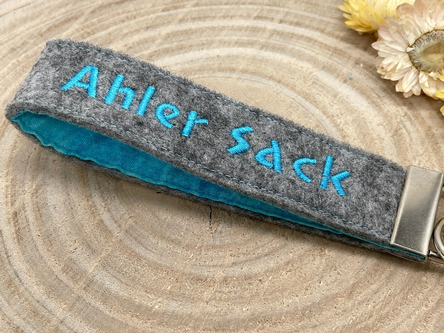 SALE Filz Schlüsselanhänger Ahler Sack