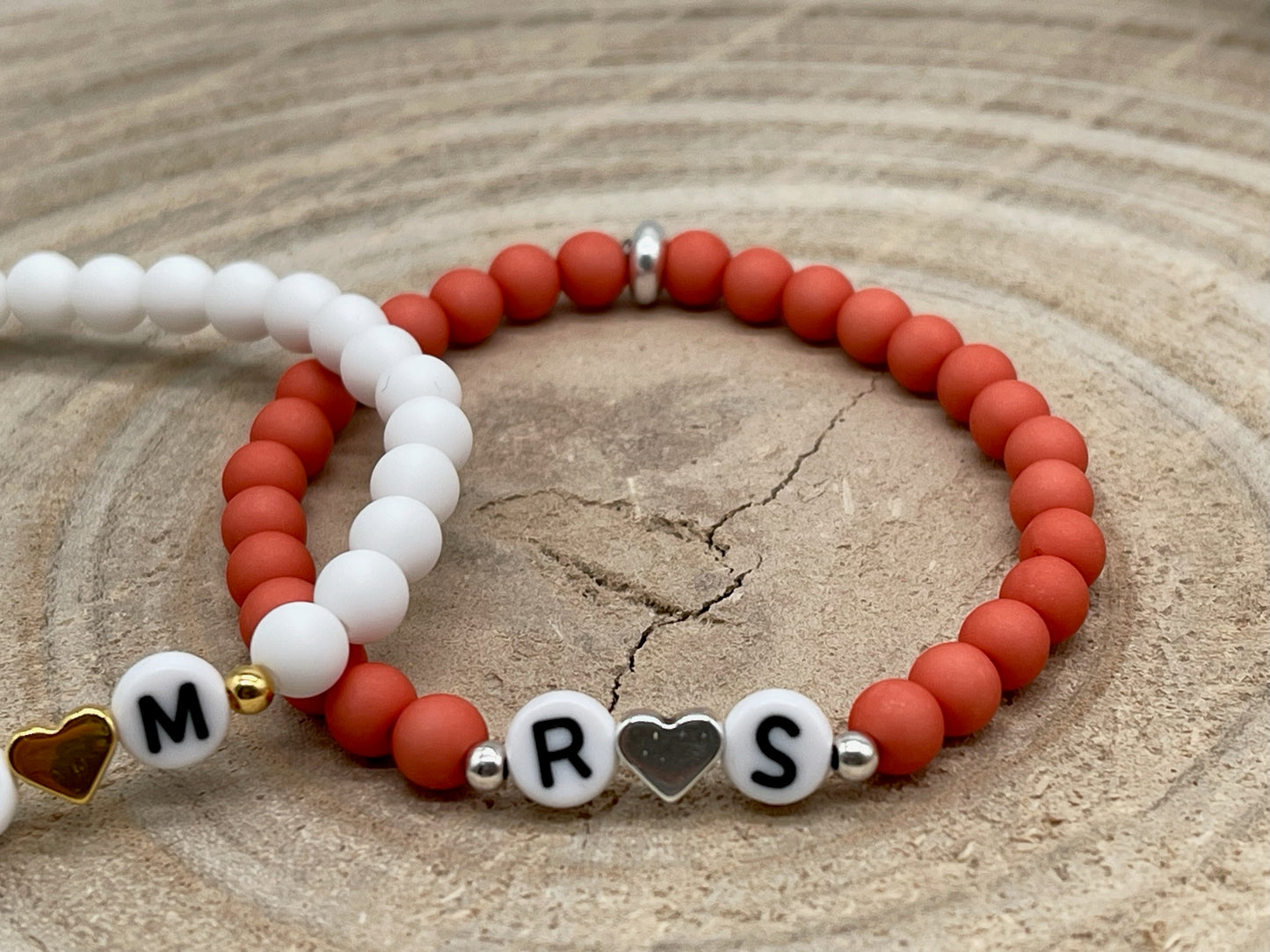 Acryl Perlen Armband personalisiert mit Herz & Initalen