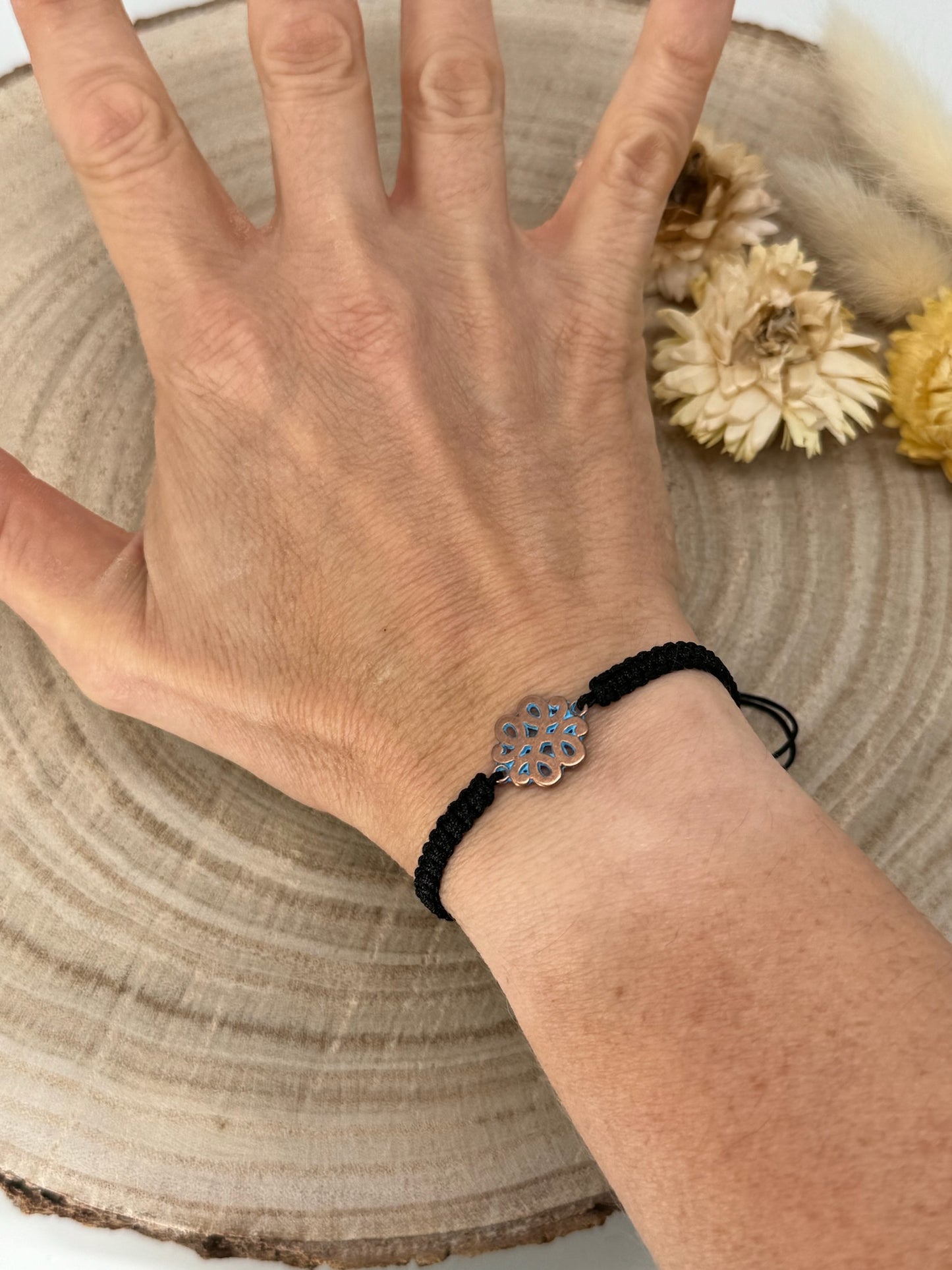Freundschaftsarmband Makramee Schmuck Armband Ornament farbig silberfarben