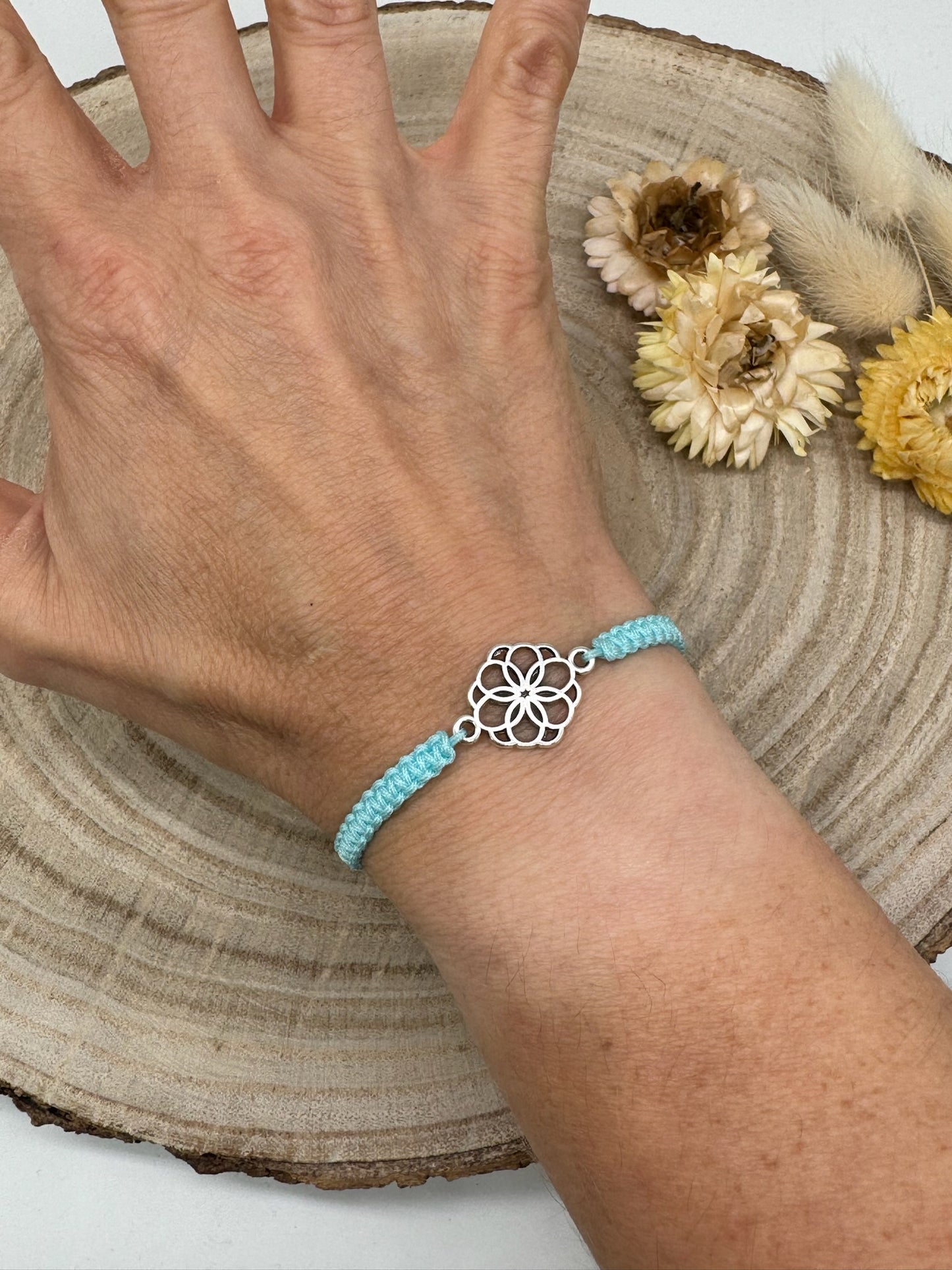 Freundschaftsarmband Makramee Schmuck Armband Blumen Mosaik silberfarben