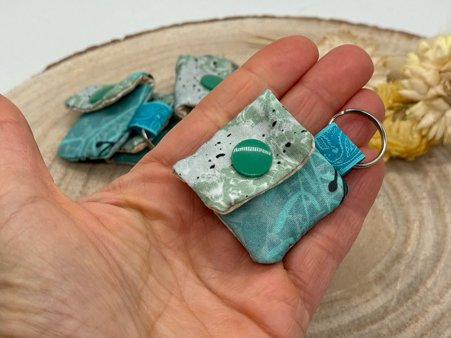 Schlüsselanhänger Mini Tasche mit Einkaufswagenchip praktische Mini Geldbörse blau grau