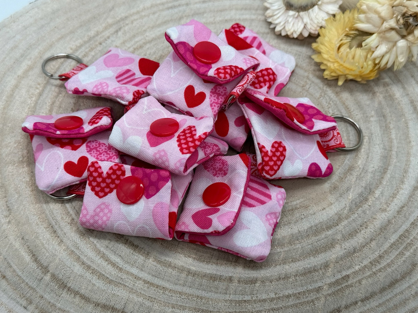 Schlüsselanhänger Mini Tasche mit Einkaufswagenchip praktische Mini Geldbörse rosa mit Herzen