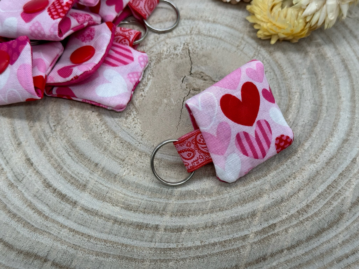 Schlüsselanhänger Mini Tasche mit Einkaufswagenchip praktische Mini Geldbörse rosa mit Herzen