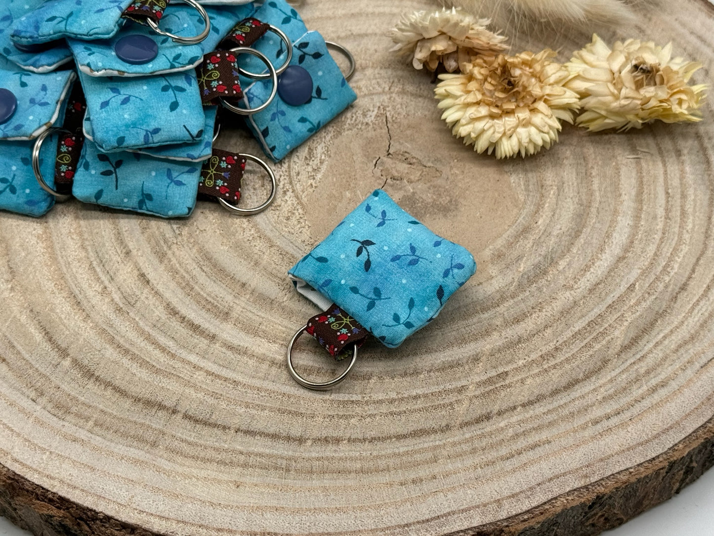 Schlüsselanhänger Mini Tasche mit Einkaufswagenchip praktische Mini Geldbörse blau mit Blätter
