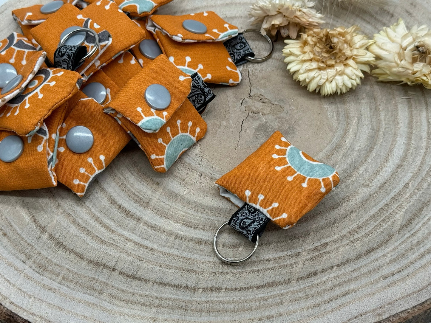 Schlüsselanhänger Mini Tasche mit Einkaufswagenchip praktische Mini Geldbörse braun mit Muster