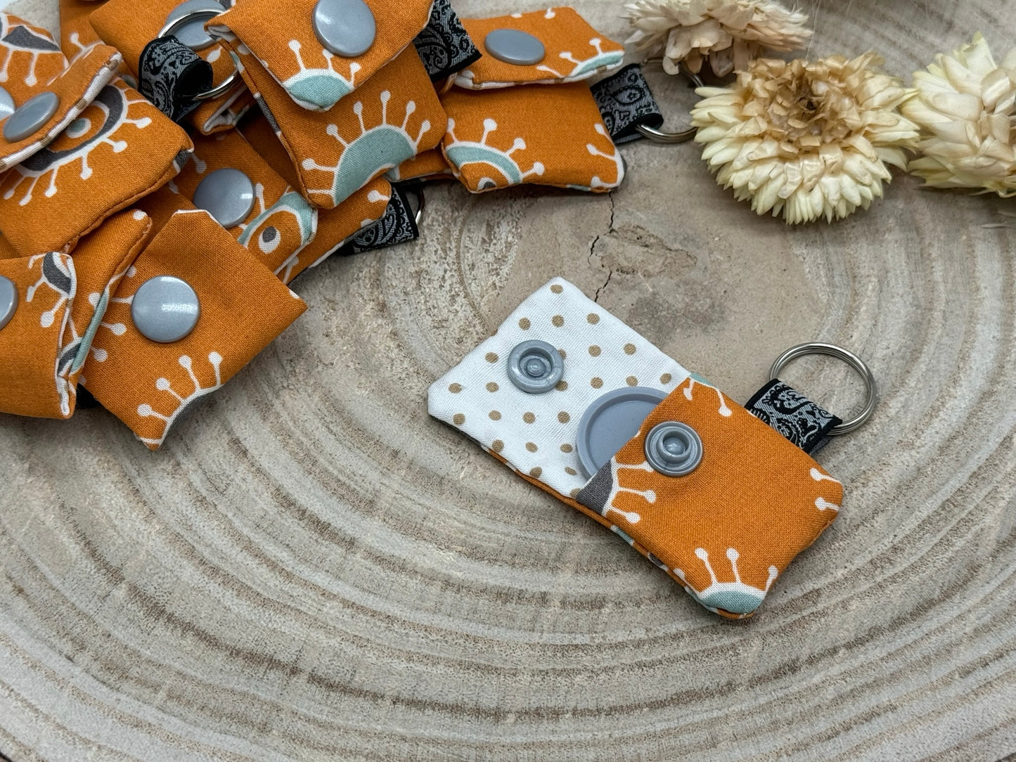 Schlüsselanhänger Mini Tasche mit Einkaufswagenchip praktische Mini Geldbörse braun mit Muster