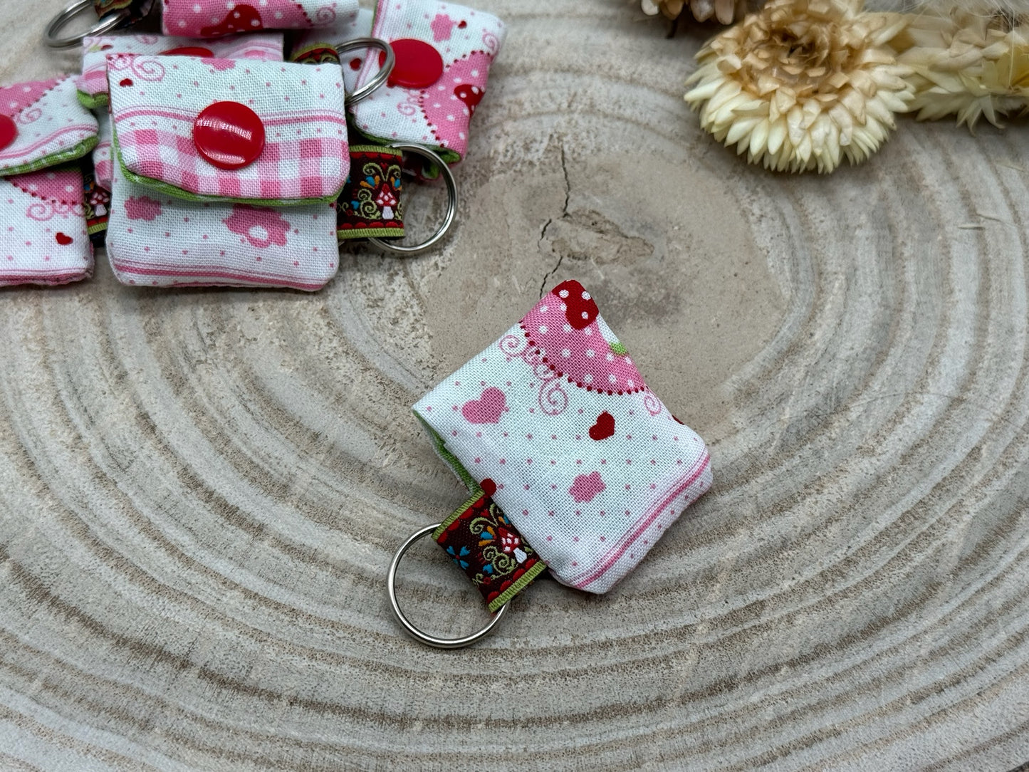 Schlüsselanhänger Mini Tasche mit Einkaufswagenchip praktische Mini Geldbörse weiß mit Pilze