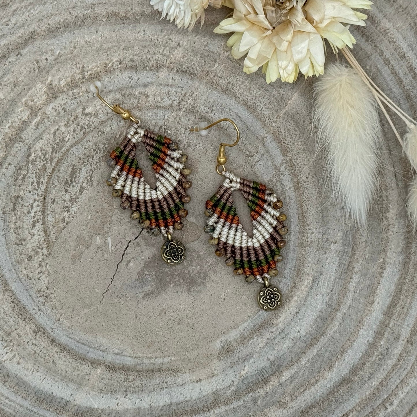 Einzigartiger Makramee Ohrhängee Ohrring Boho Hippie Schmuck India (1 Paar)