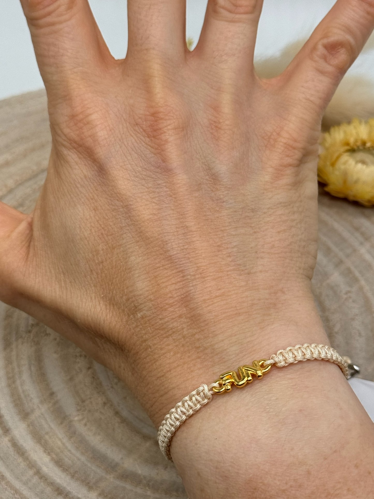Freundschaftsarmband Makramee Armband Schmuck FUN goldfarben