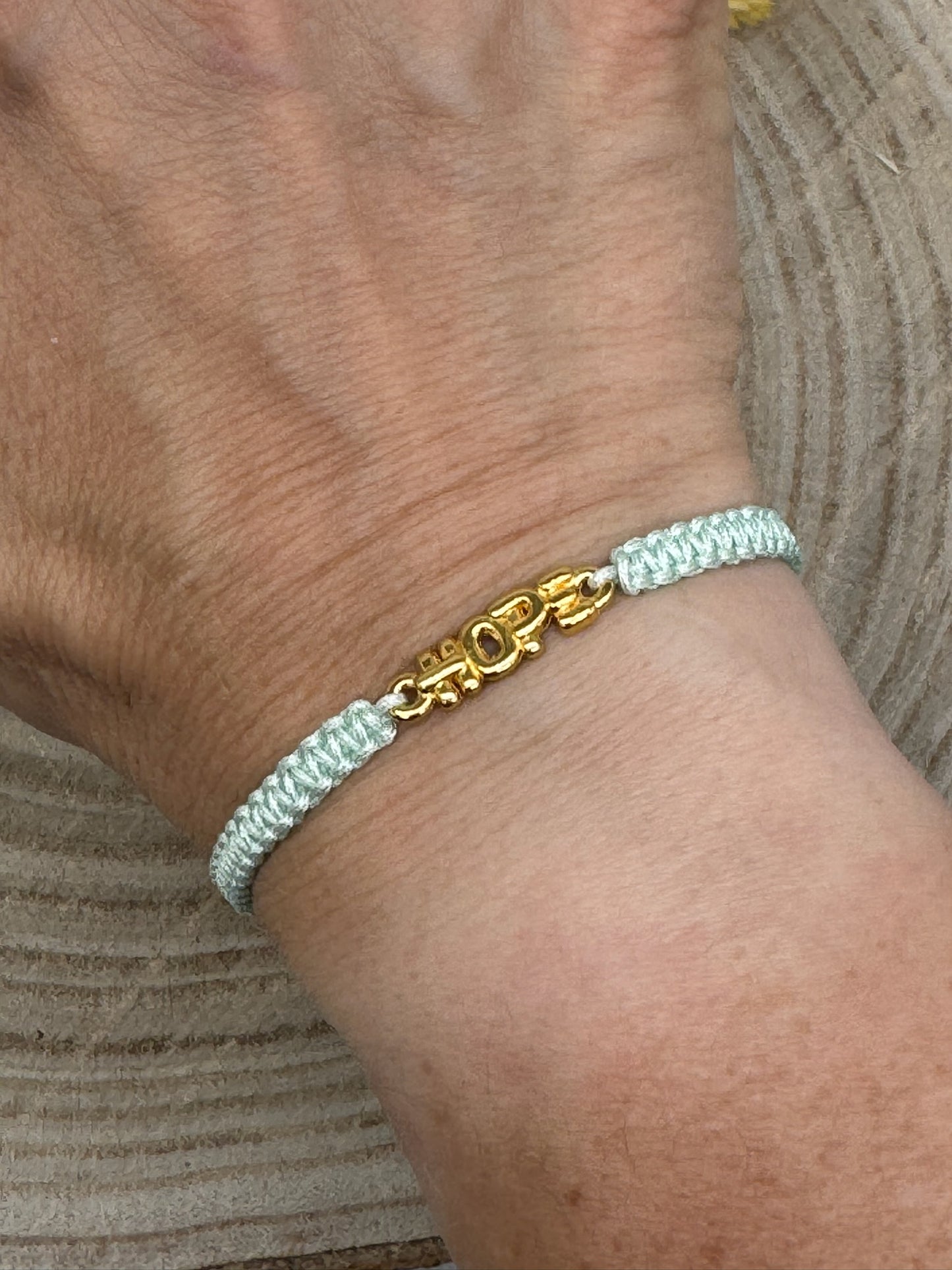 Freundschaftsarmband Makramee Armband HOPE Edelstahl goldfarben