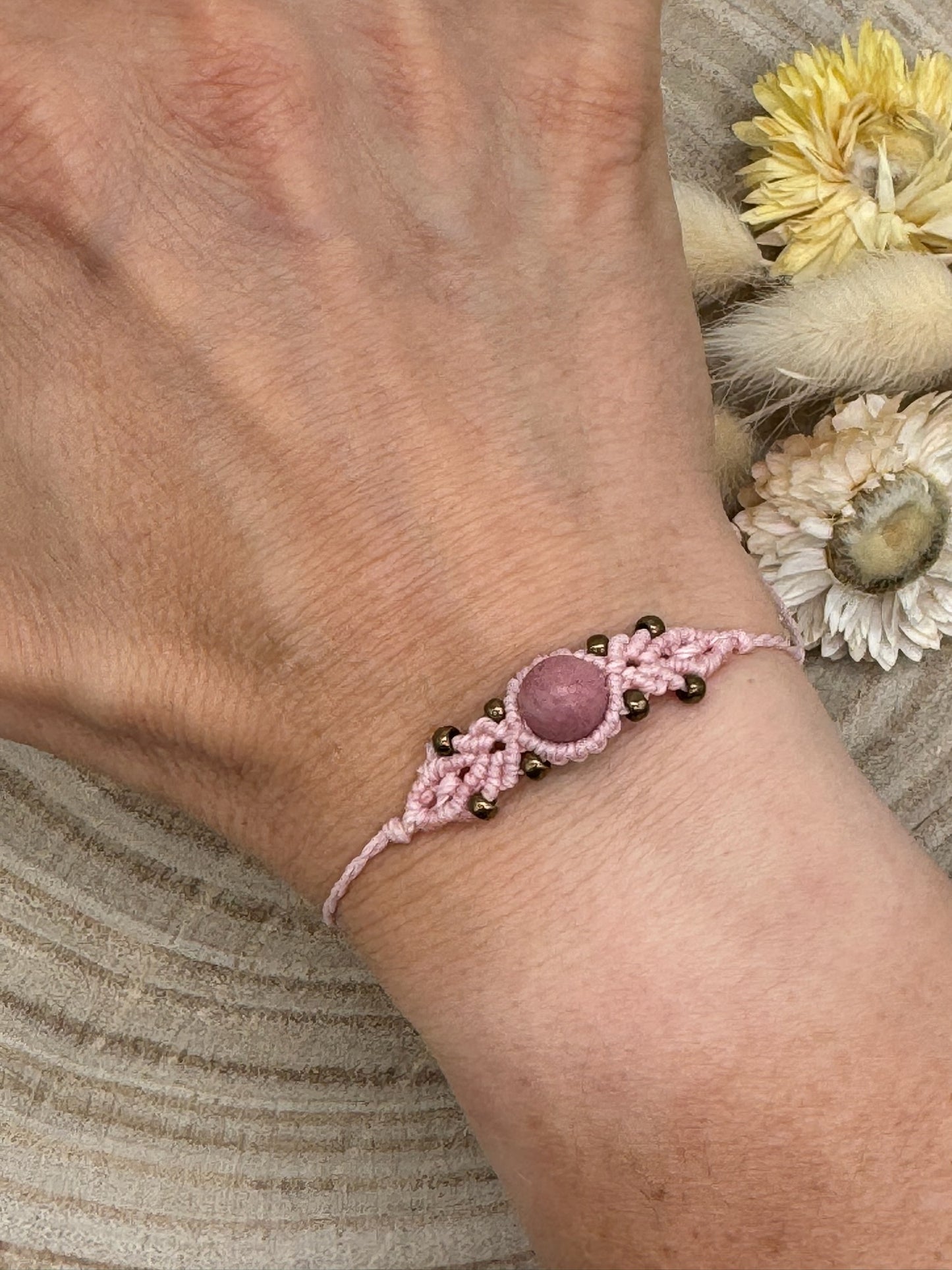 Makramee Edelstein Armband mit Rhodonit Perle