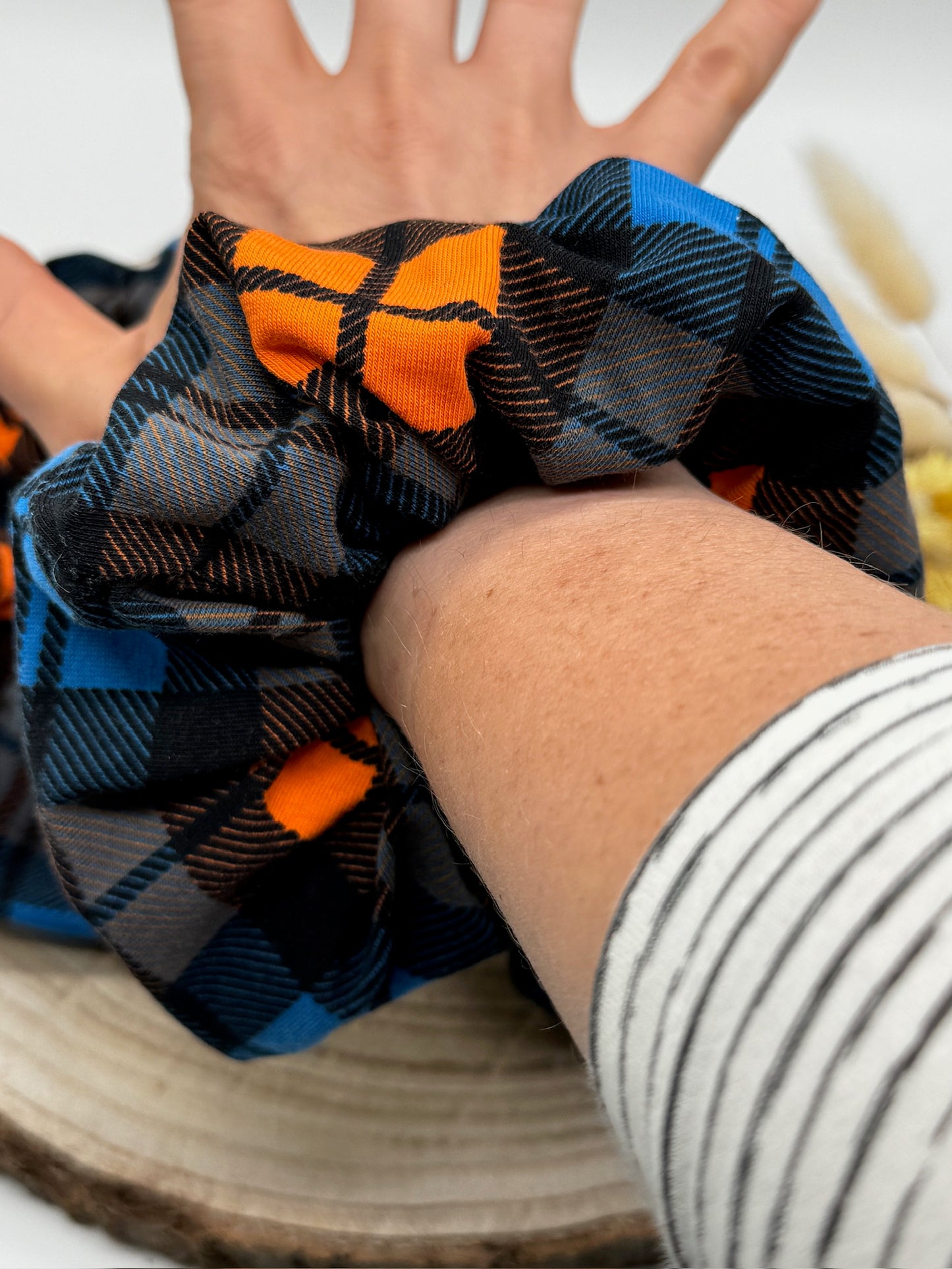 Scrunchie Haargummi elastisches Haarband Karo blau orange für feines oder dickes Haar