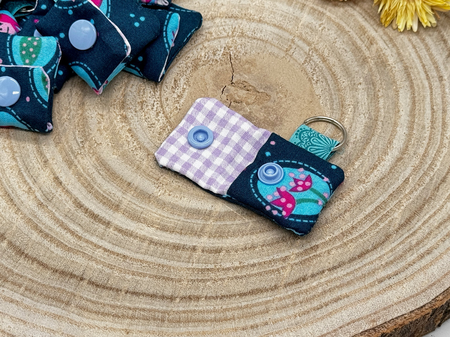 Schlüsselanhänger Mini Tasche mit Einkaufswagenchip praktische Mini Geldbörse blau mit Blumen