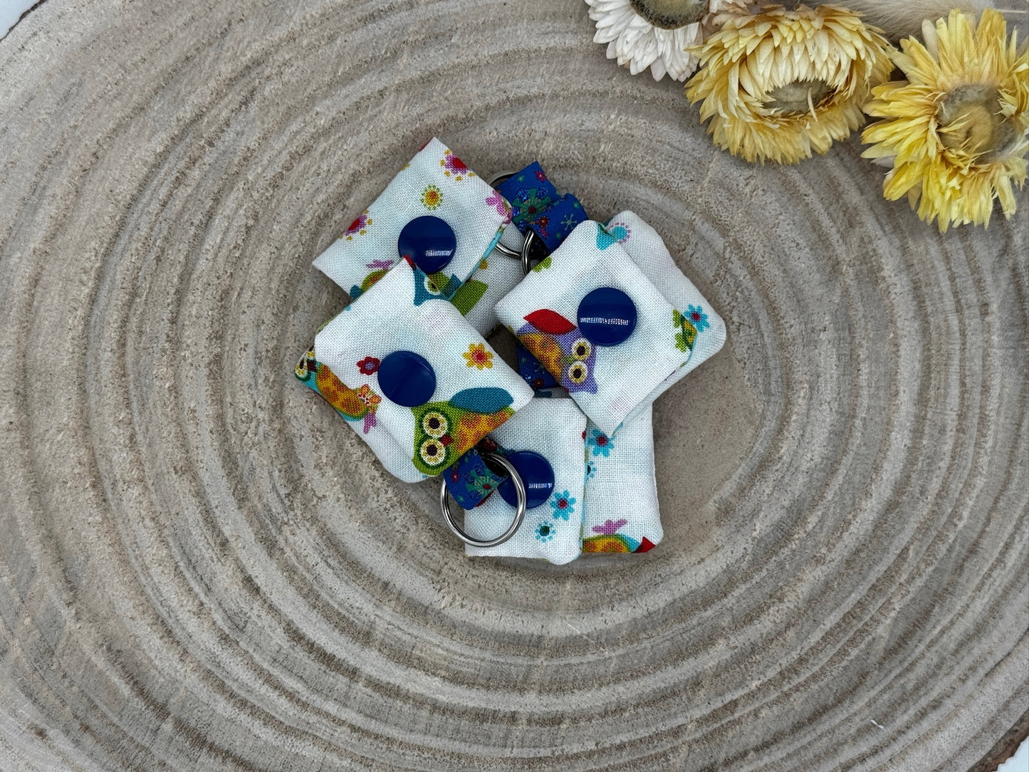 Schlüsselanhänger Mini Tasche weiß mit Eulen