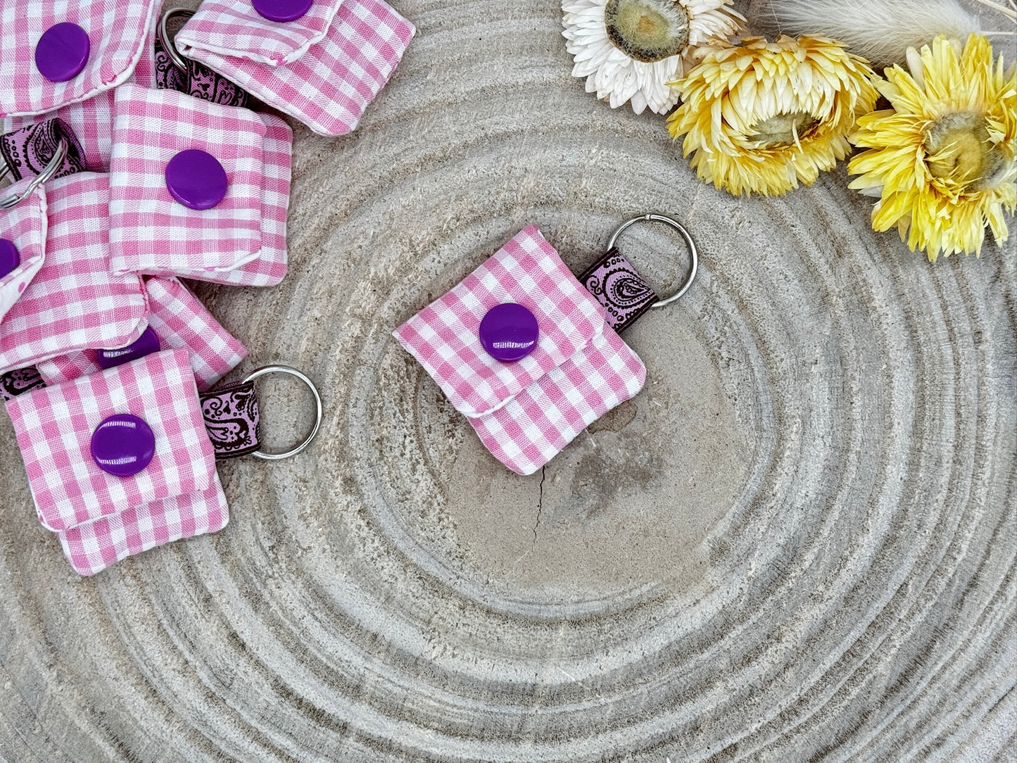 Schlüsselanhänger Mini Tasche rosa karriert