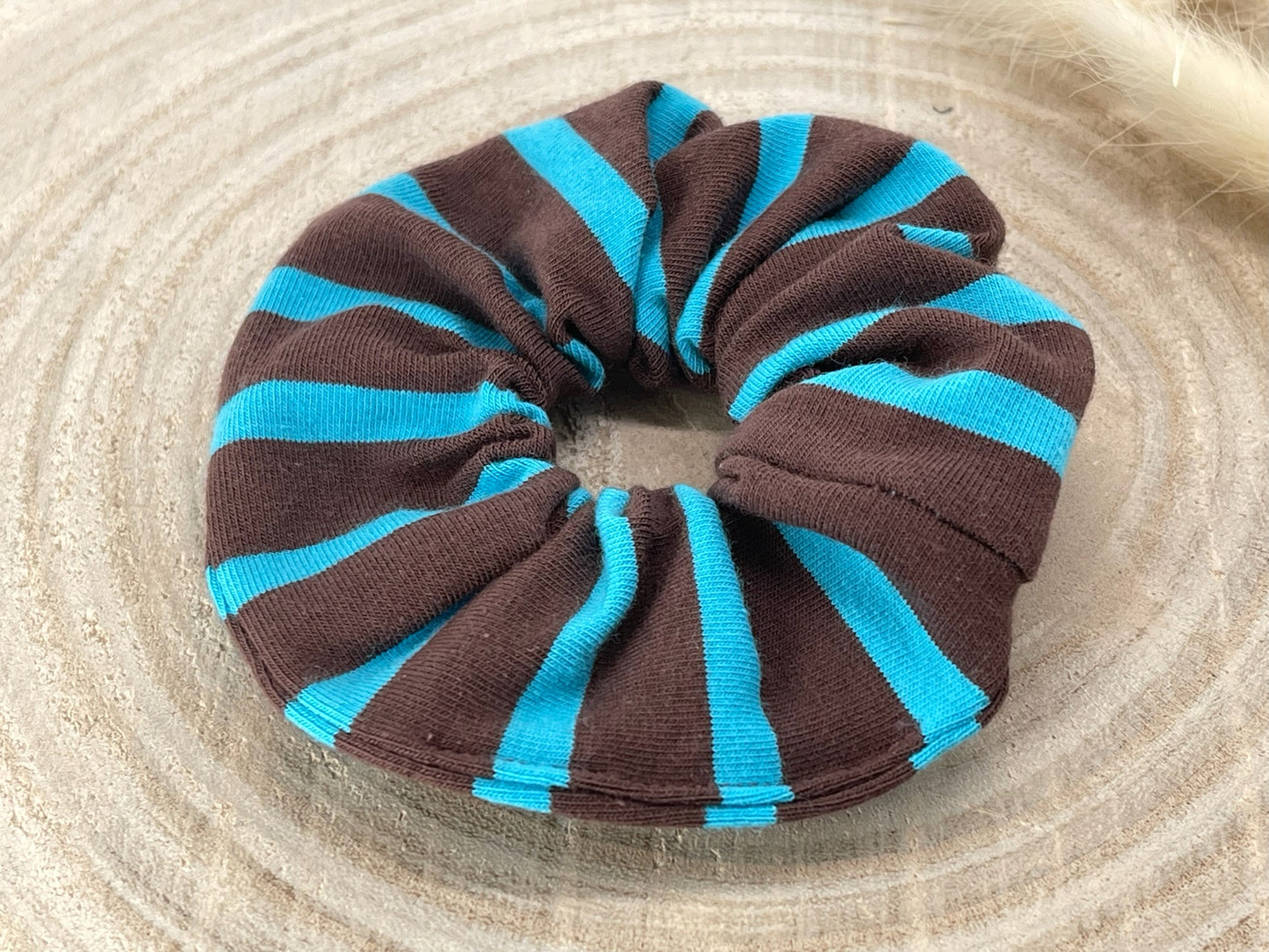 Scrunchie Haargummi elastisches Haarband Haarschmuck braun Türkis Streifen