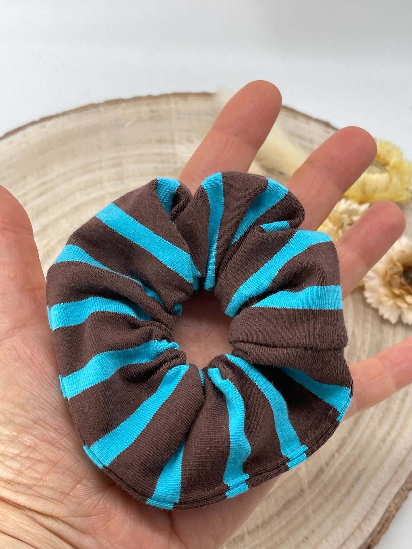 Scrunchie Haargummi elastisches Haarband Haarschmuck braun Türkis Streifen