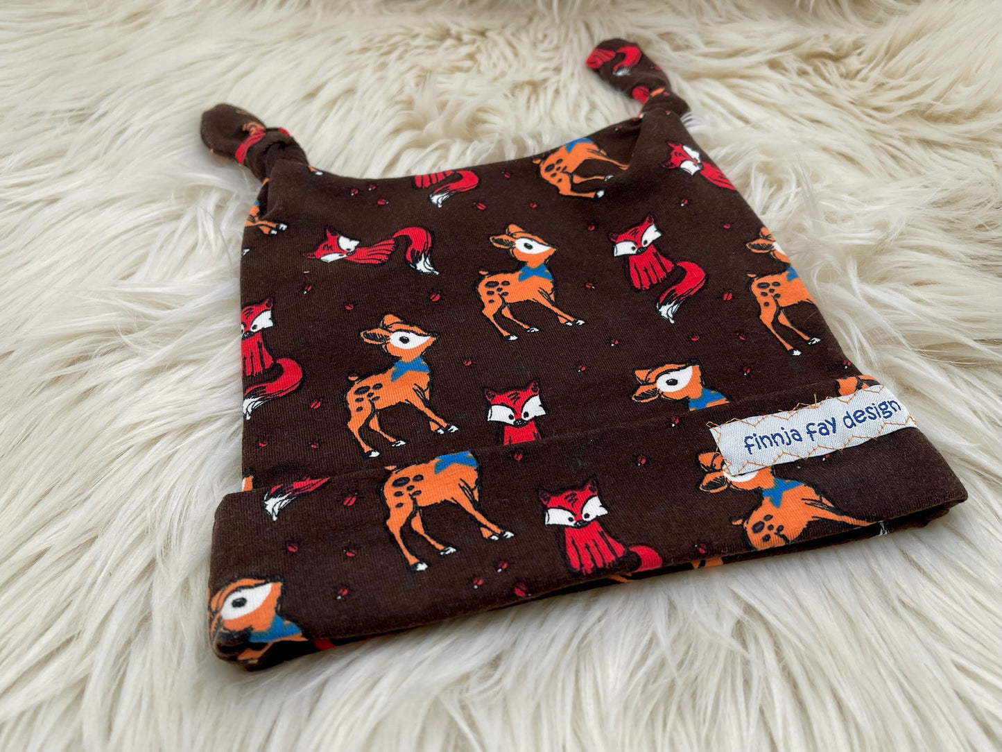 SALE Knotenmütze Eulchen mit Reh & Fuchs braun