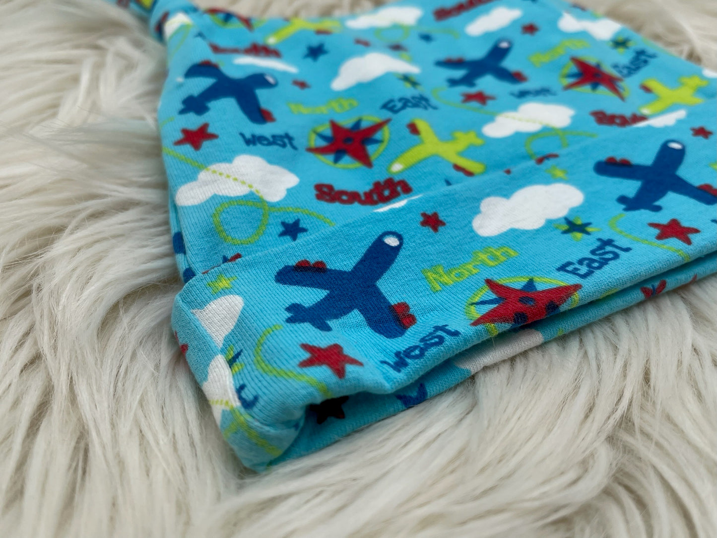SALE Knotenmütze Eulchen mit Flugzeug