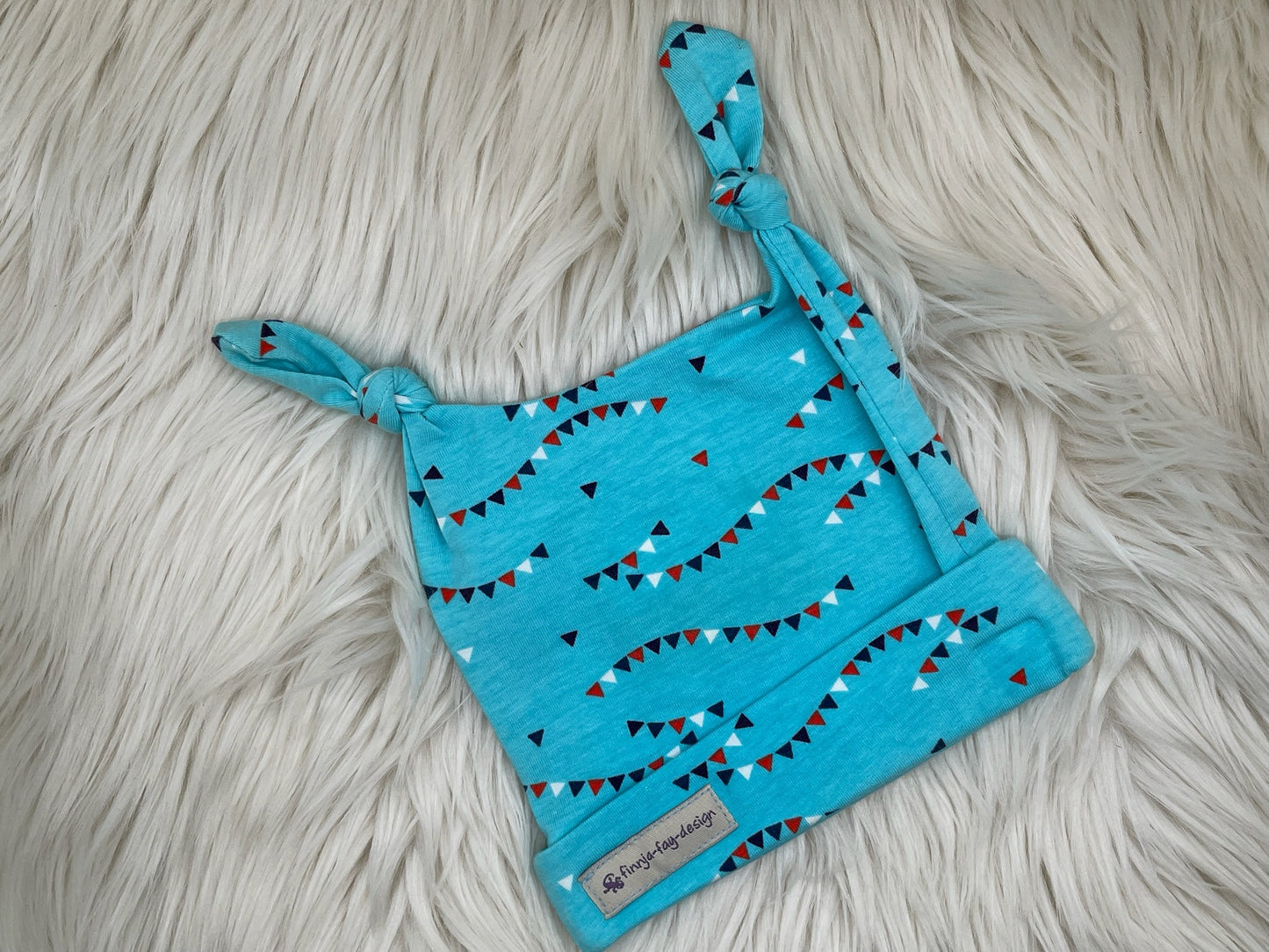 SALE Knotenmütze Eulchen mit Wimpelkette blau