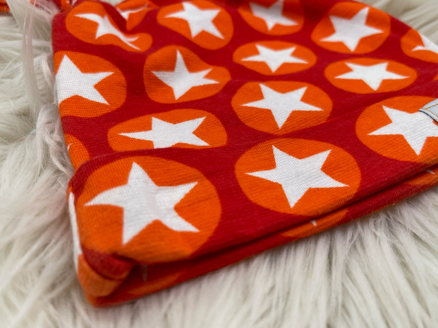 SALE Knotenmütze Eulchen mit Sternen orange