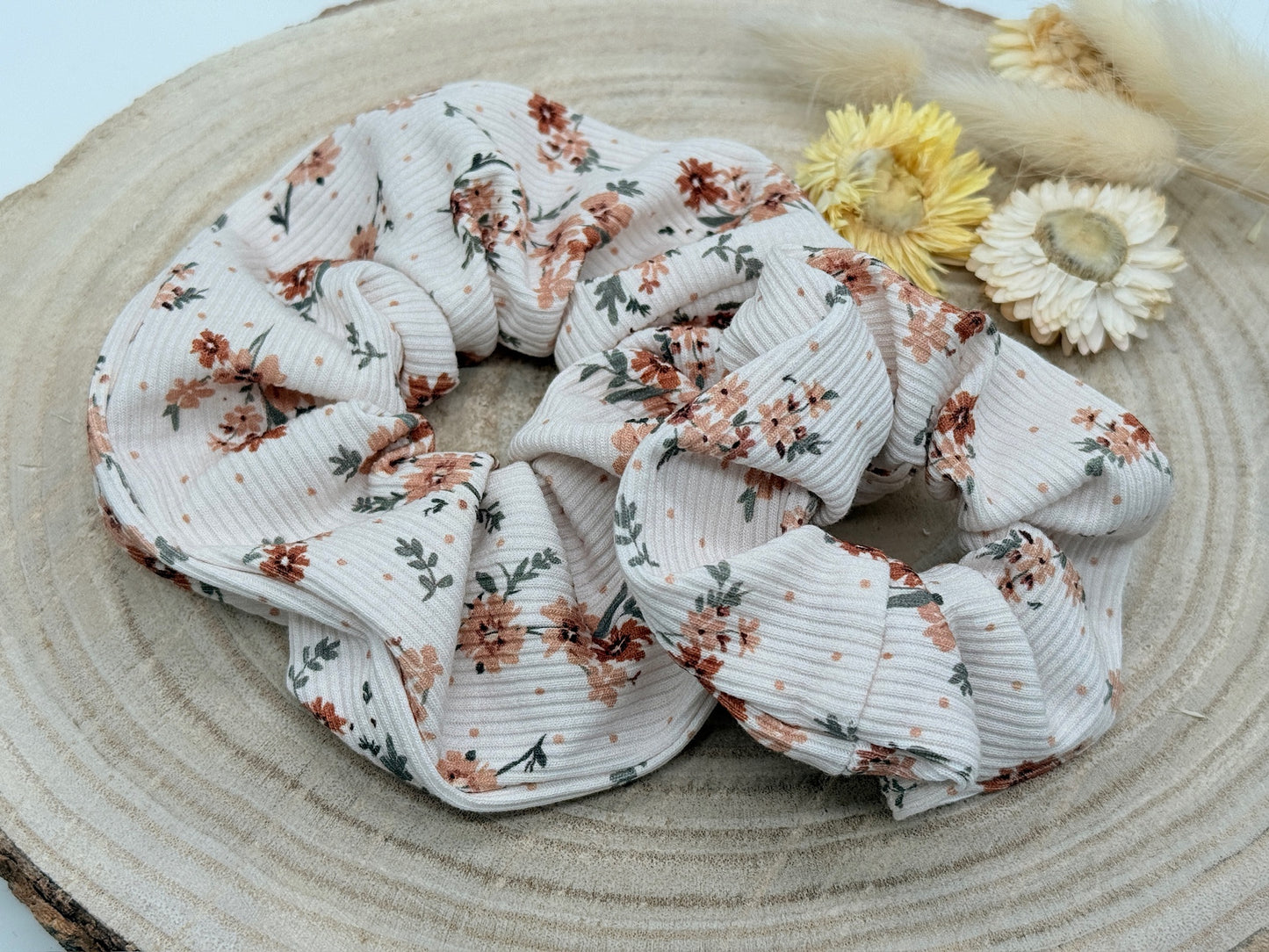 Ripp-Jersey Scrunchie Haargummi Streublumen weiß