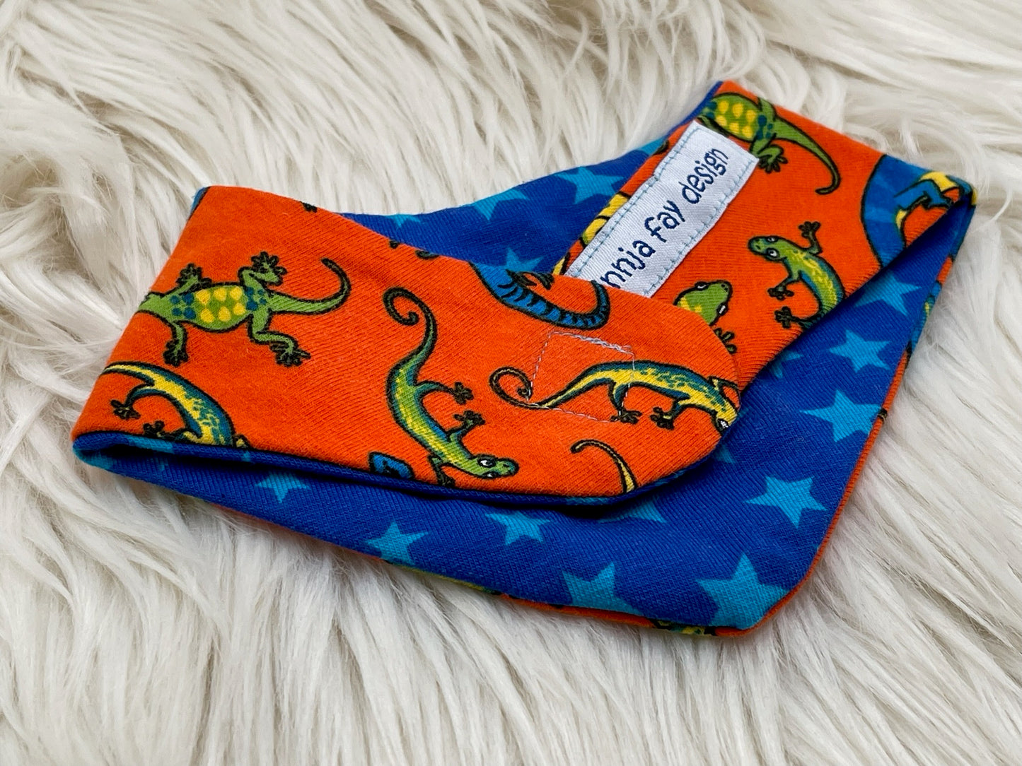 SALE Wendehalstuch Sternchen mit Eidechsen orange