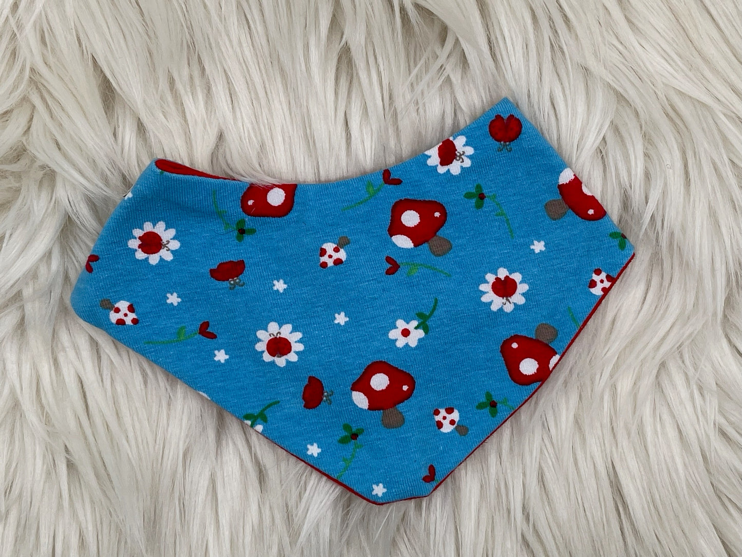 SALE Wendehalstuch Sternchen mit Pilze auf blau