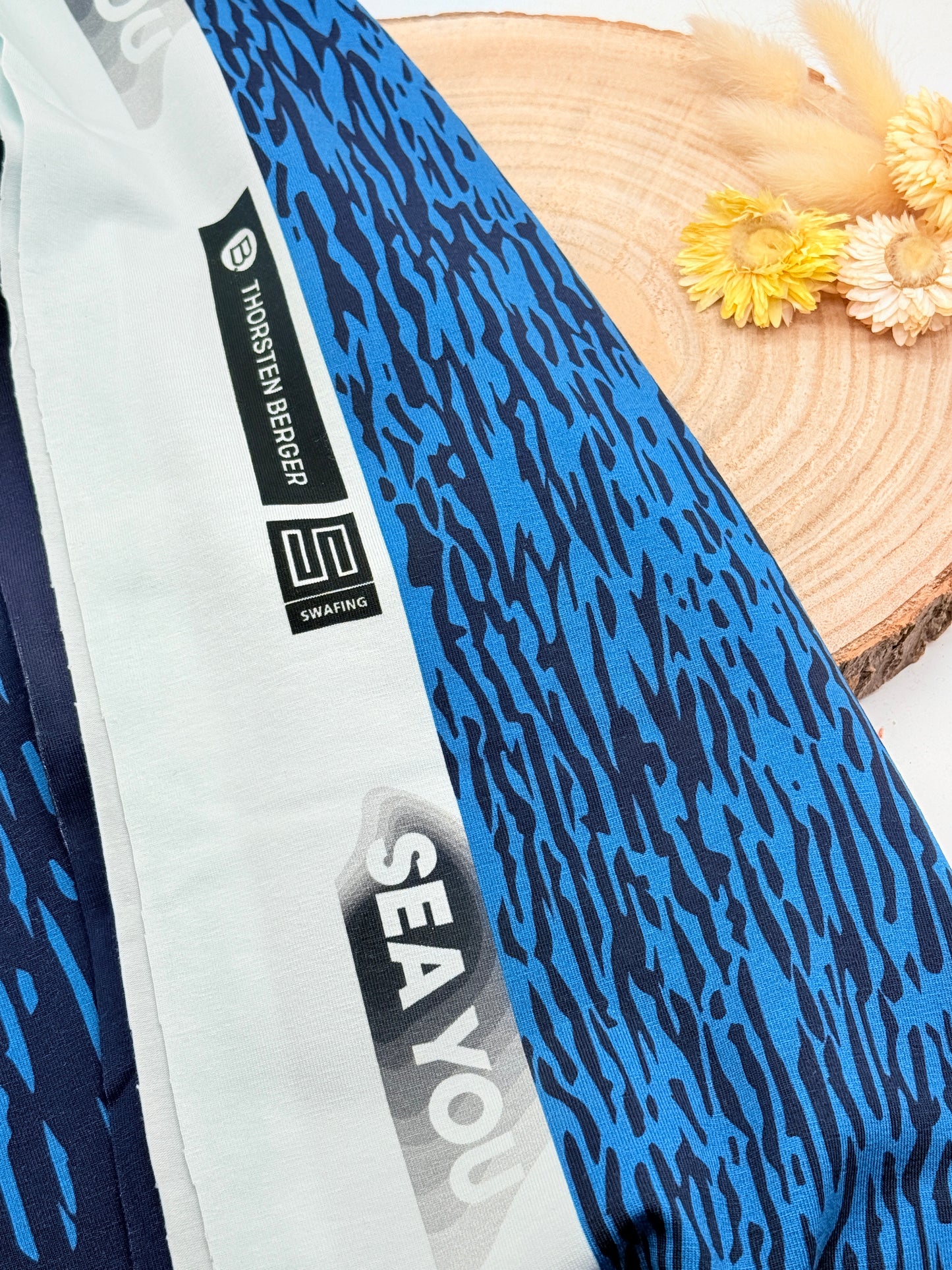 Jersey Reststück Muster (Swafing) blau schwarz querverlauf