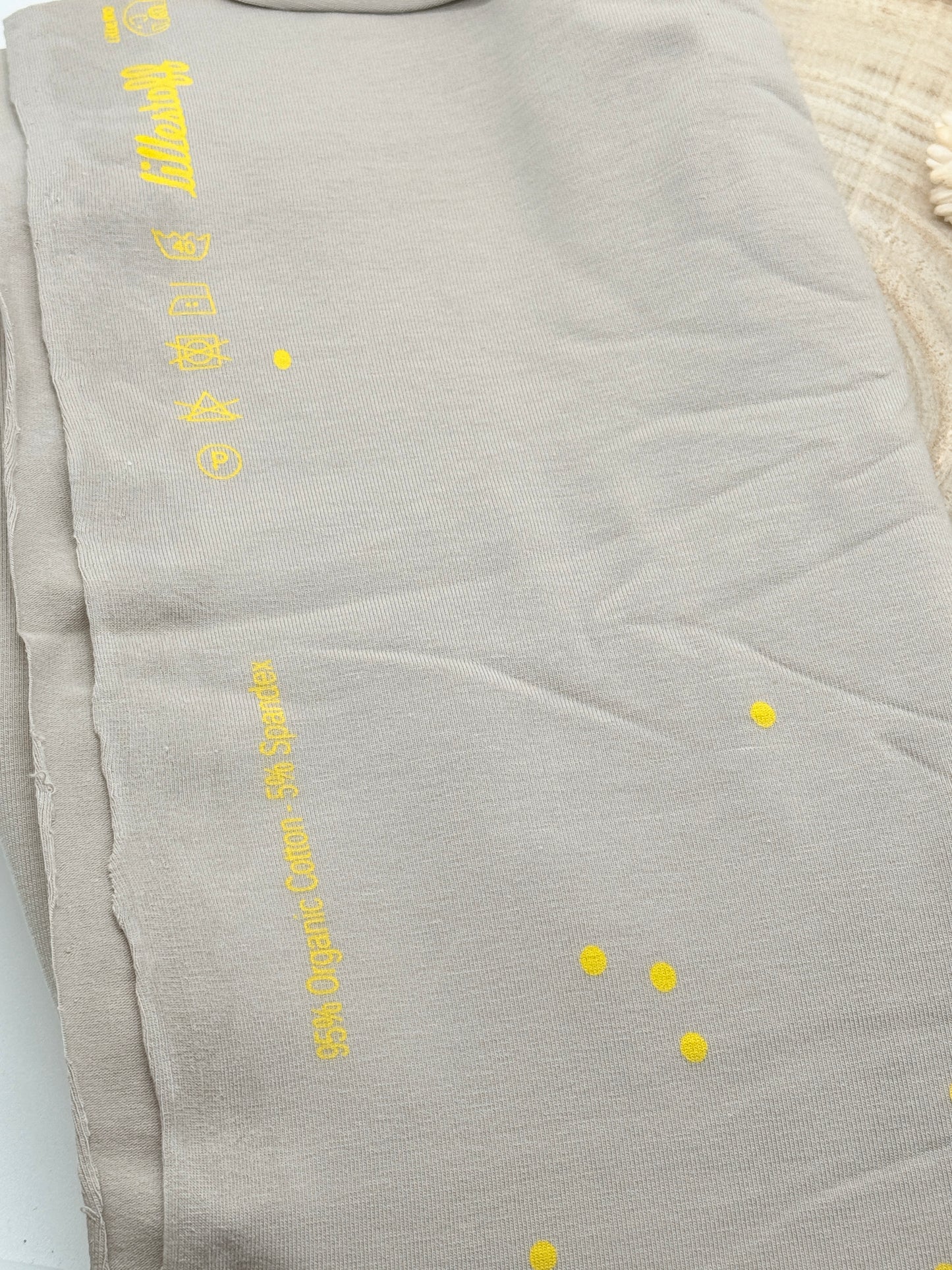 Jersey Reststück Punkte Verlauf (Lillestoff) gelb beige