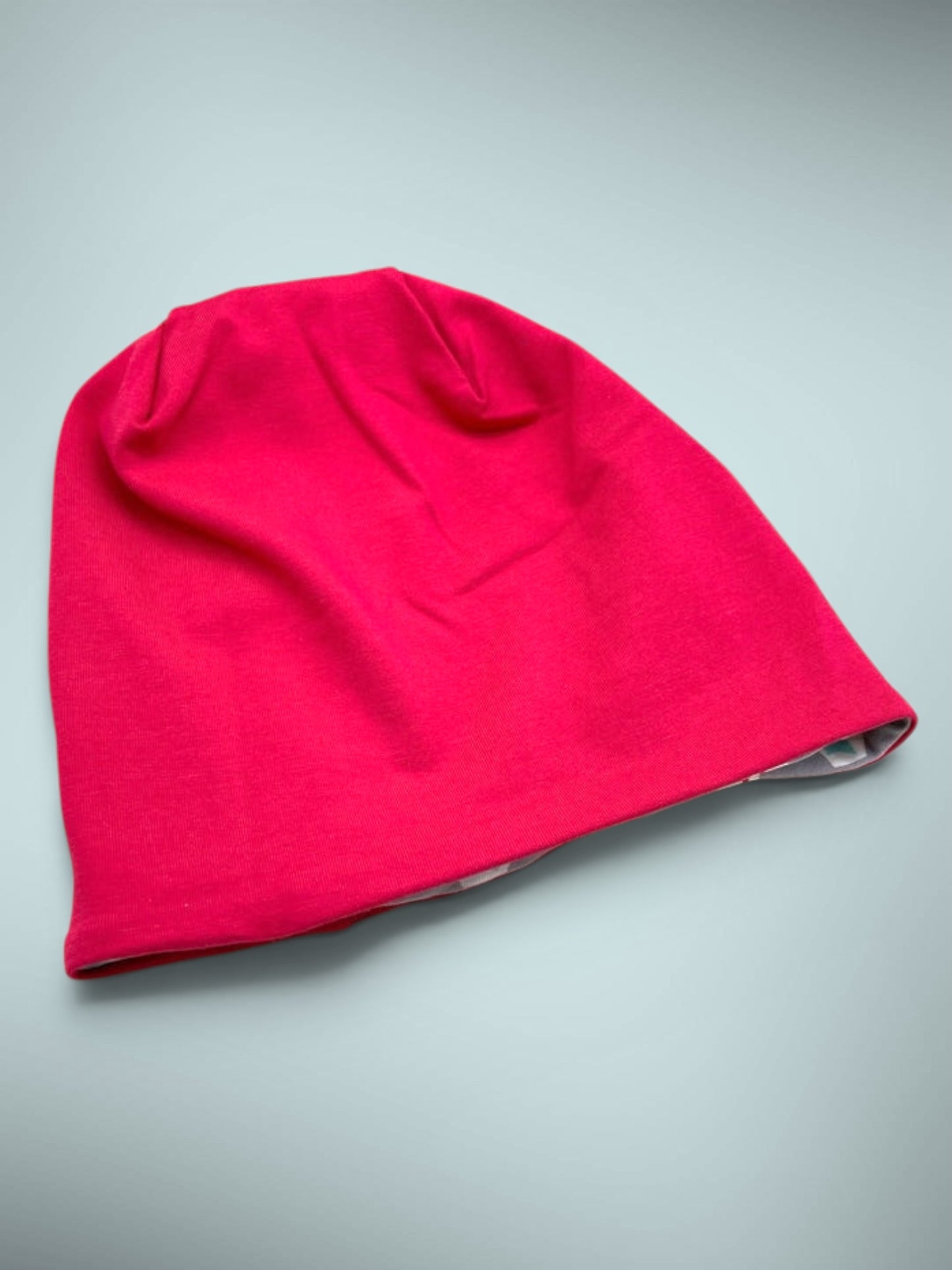 Wendebeanie bunte Sterne auf grau