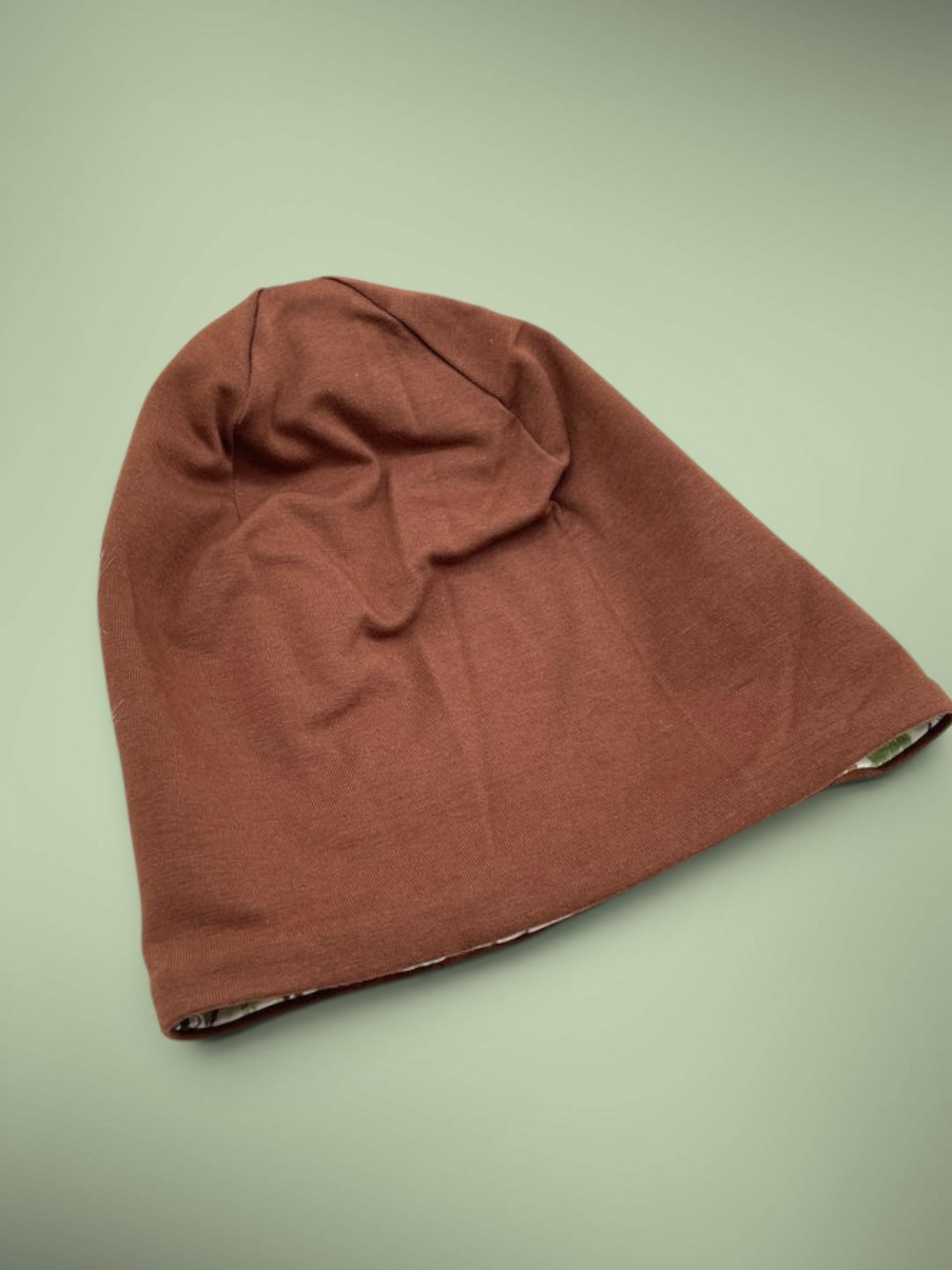 Wende-Beanie für Kinder – Waschbären Design beige