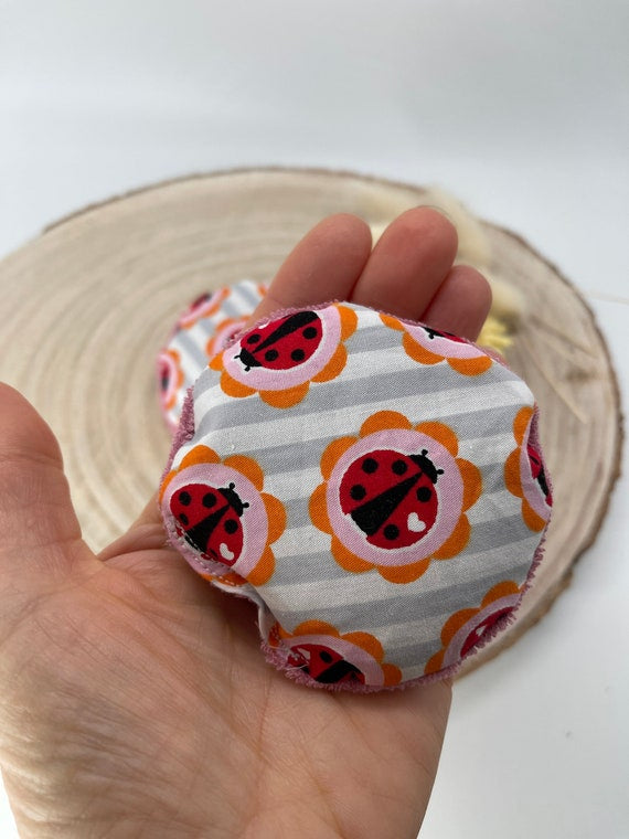 Taschenwärmer Beulenkühler Körnerkissen kleiner Käfer