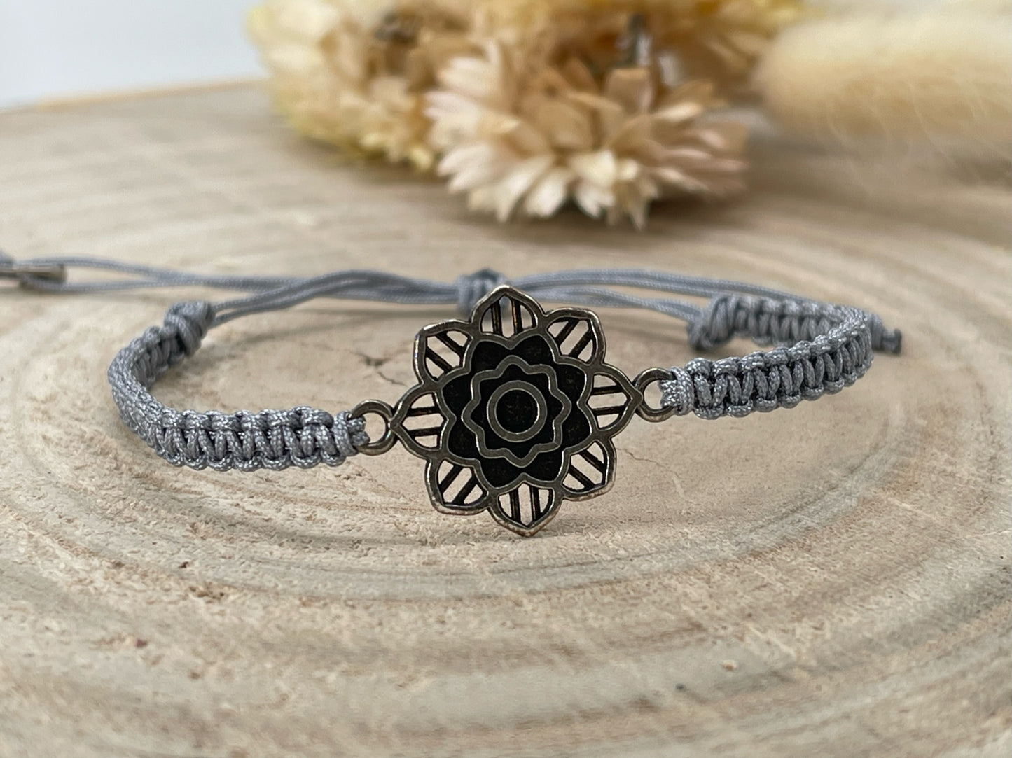 Freundschaftsarmband Makramee Schmuck Armband Blume silberfarben